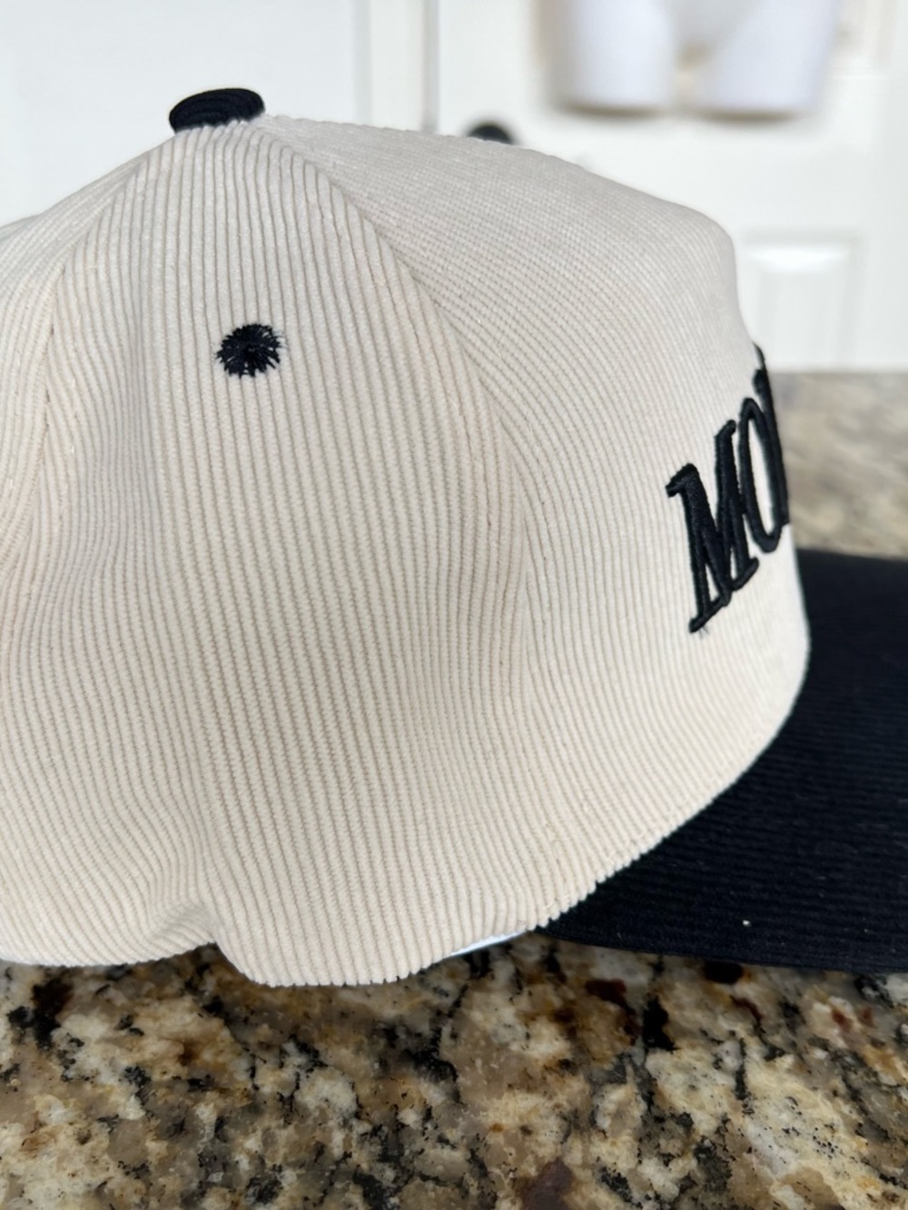 New Cream and Black 'Mommin'' Embroidered Cap - Picture 4 of 7